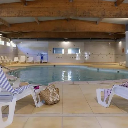 F033 - 6 Personnes 3 Holiday home